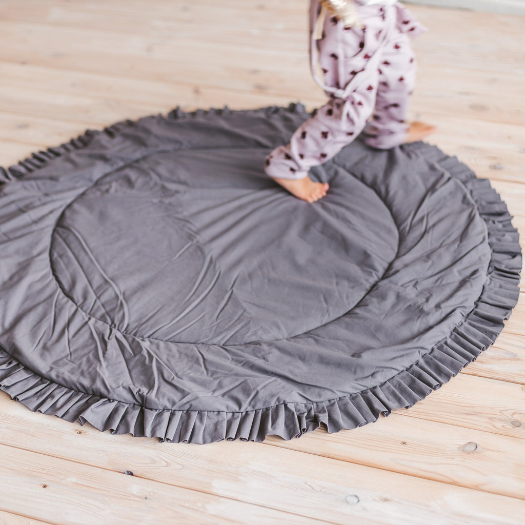 Rond speelkleed grijs met ruches – afbeelding 2