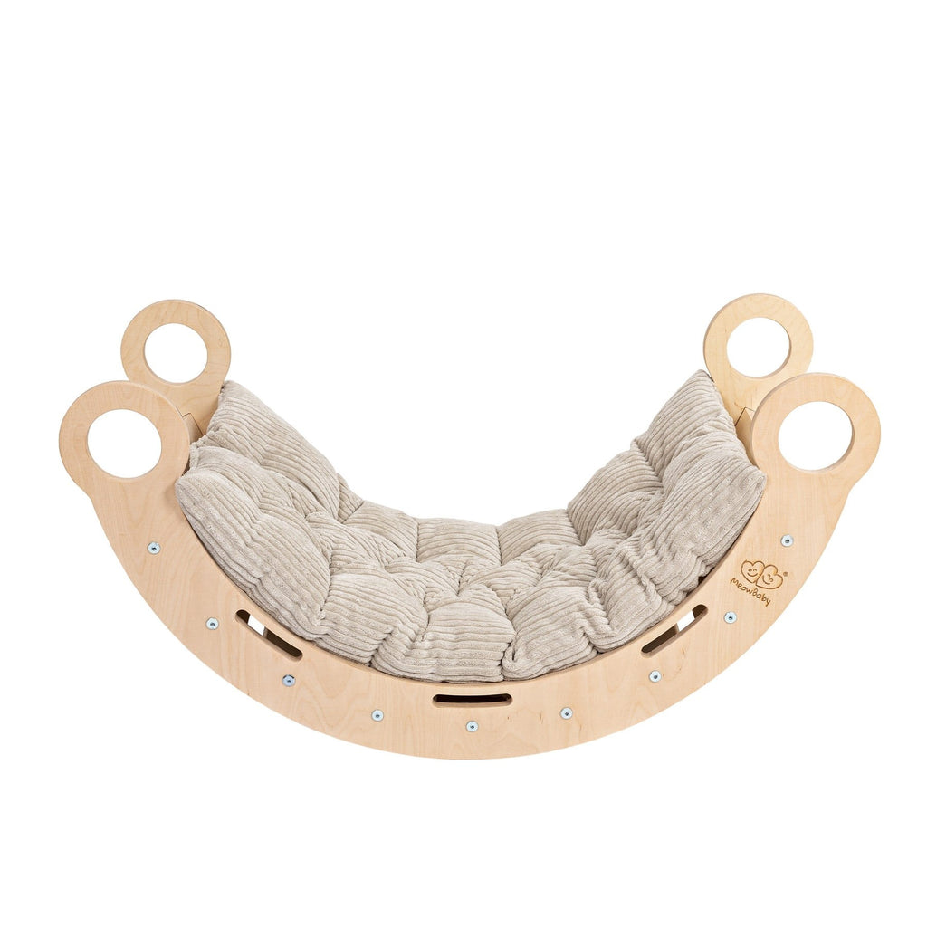 Schommelstoel kinderkamer Snug Rocker – naturel met beige kussen