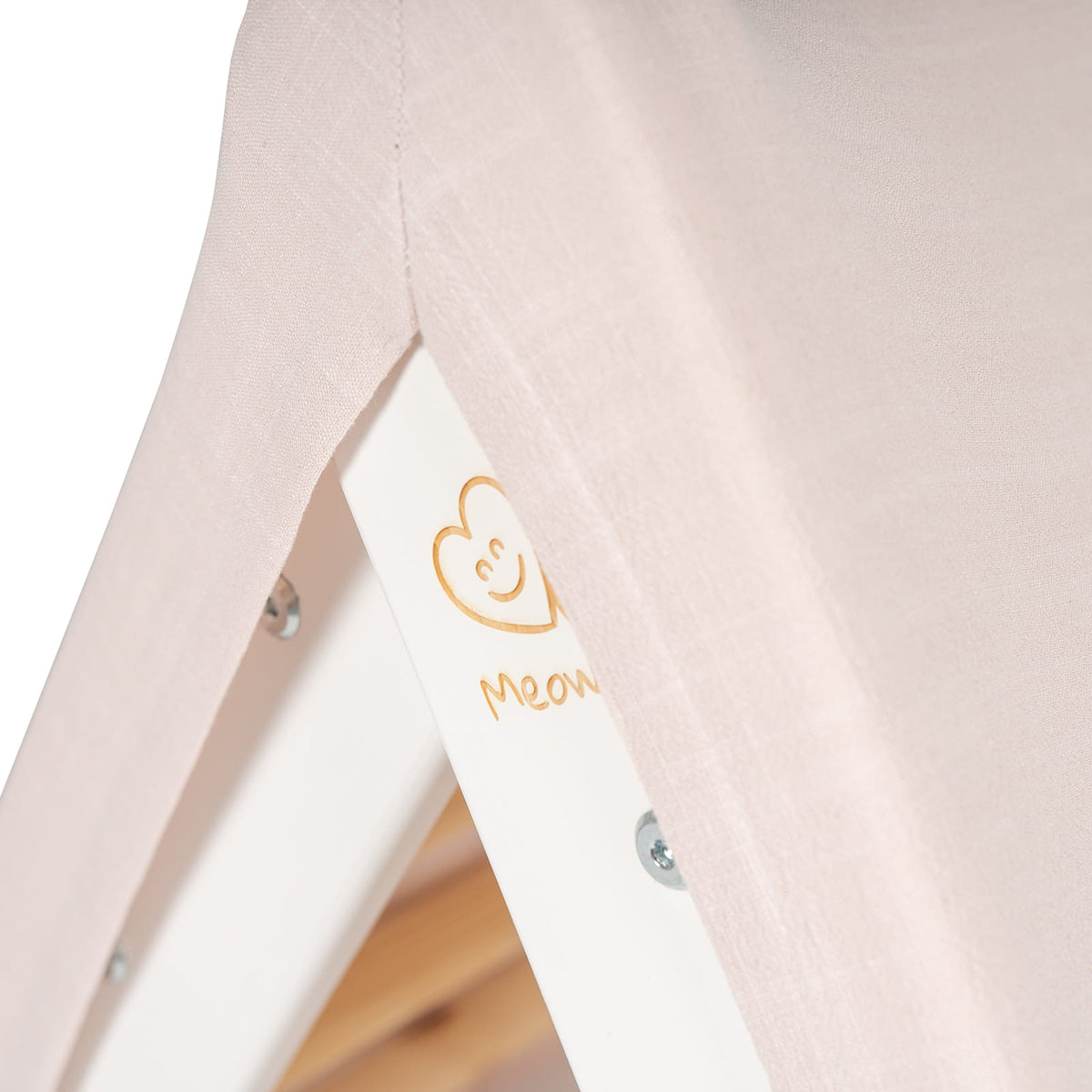 Speelhuisje met klimladder wit – tent roze – afbeelding 3