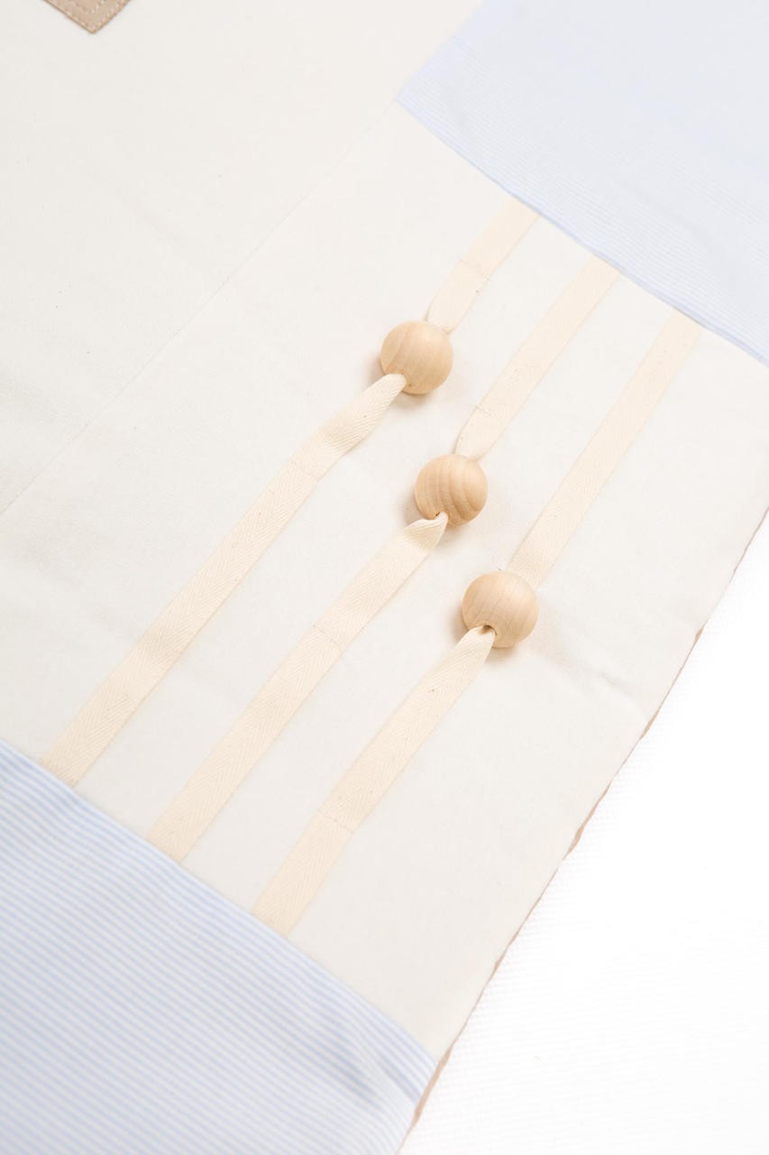 Speelkleed baby met speelbogen 120x120 cm blauw – afbeelding 5