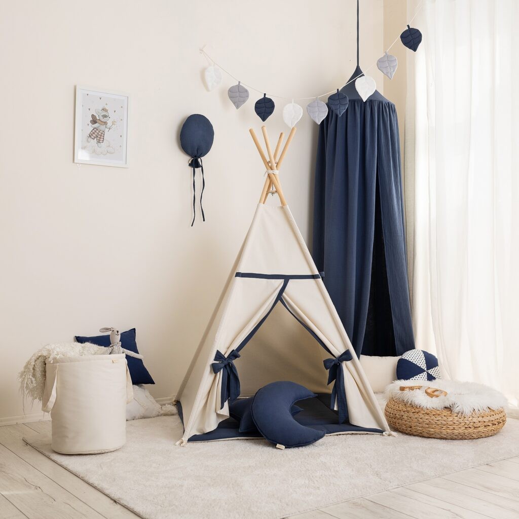 Tipi tent kind beige met donkerblauw – afbeelding 2