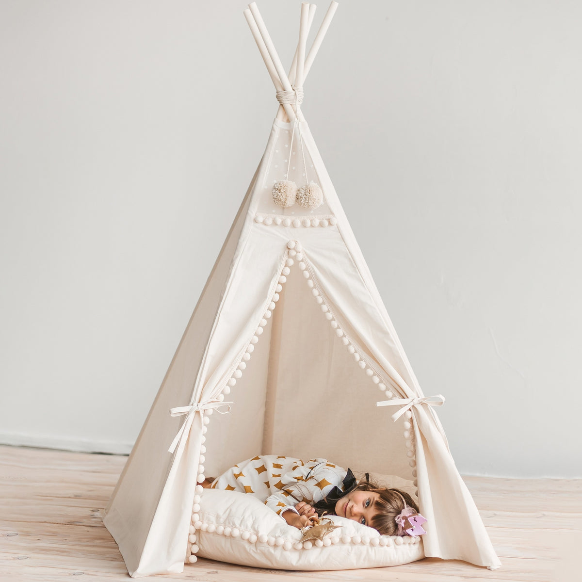 Tipi tent original ecru met pompons – afbeelding 4