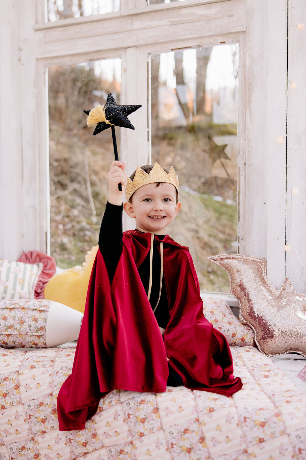 Verkleedcape met capuchon rood – afbeelding 4