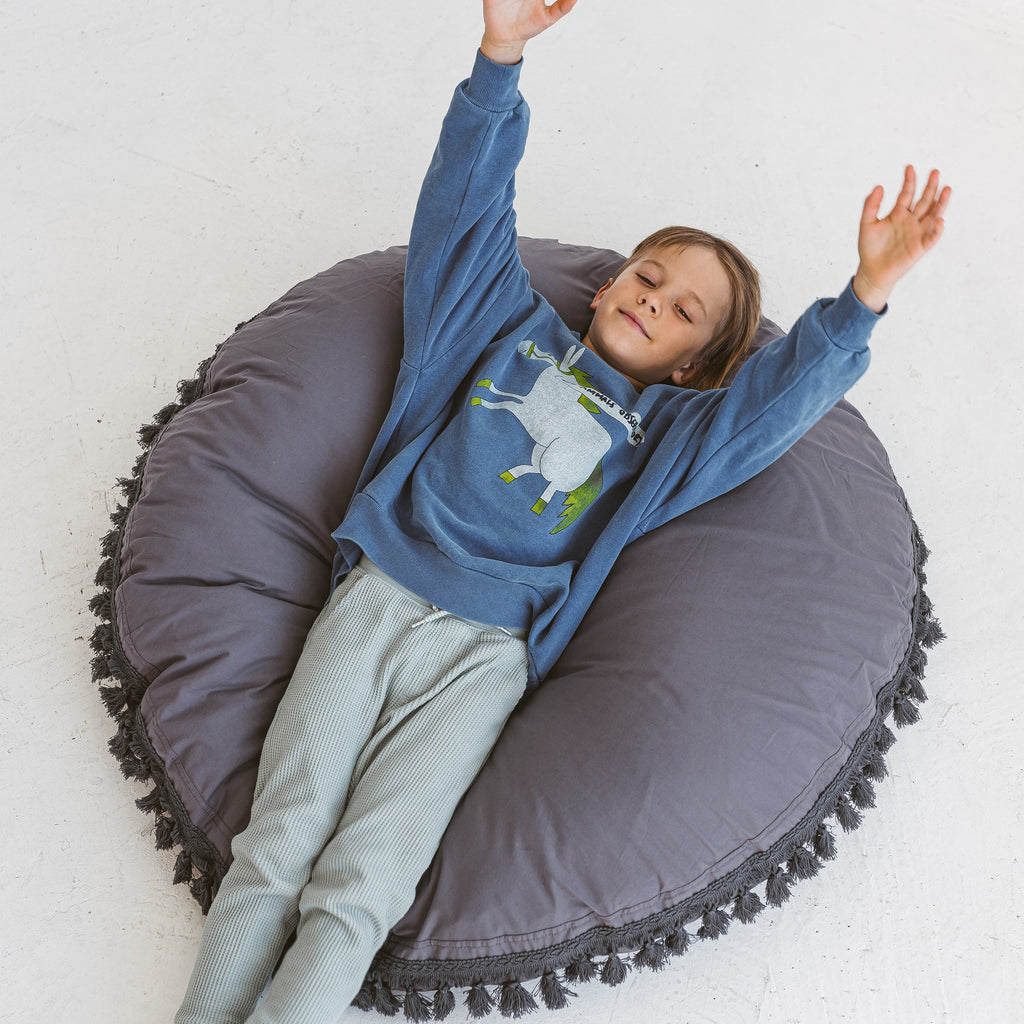 Vloerkussen grijs met kwastjes – afbeelding 5