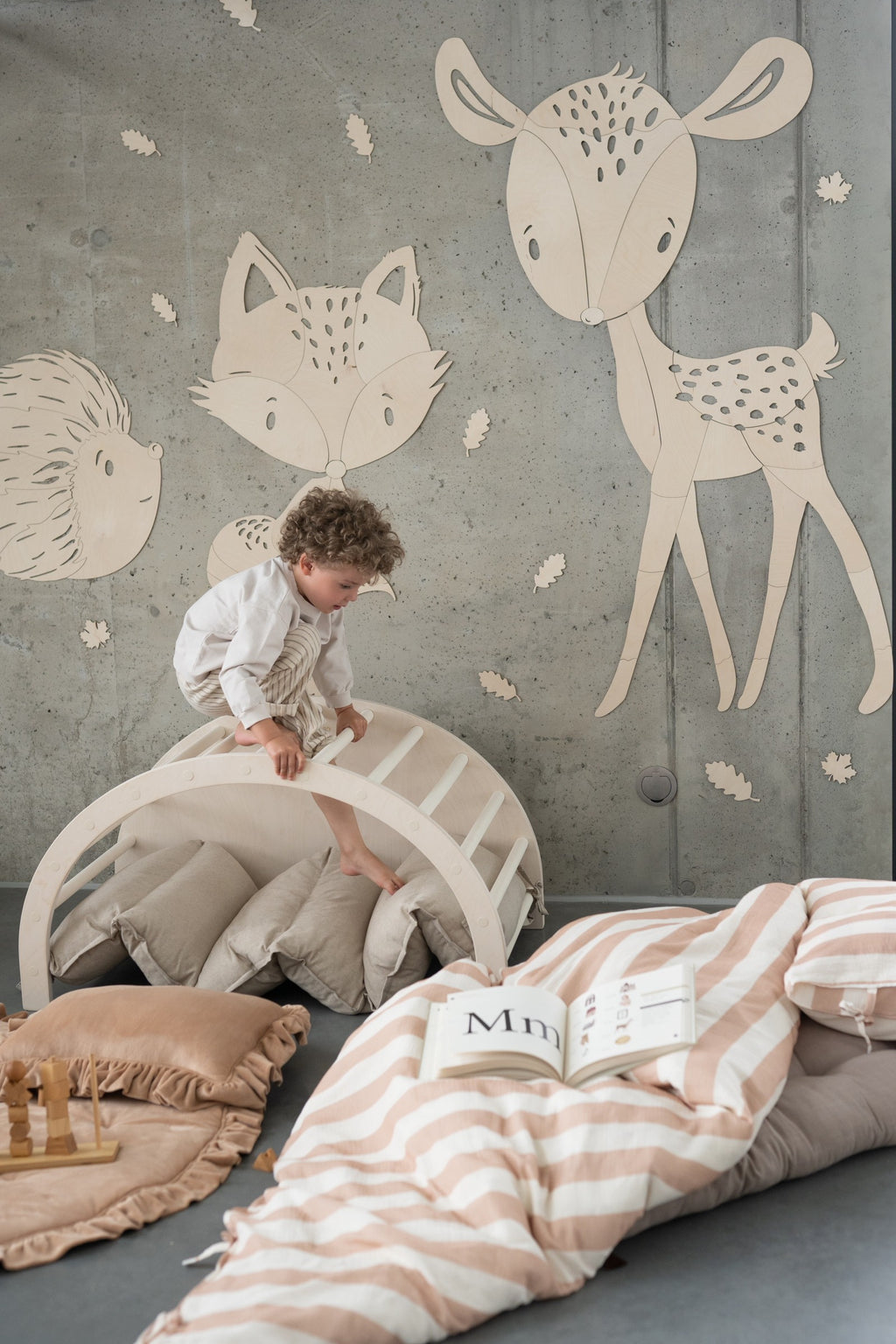 Wanddecoratie kinderkamer – houten bosdier egel – afbeelding 4