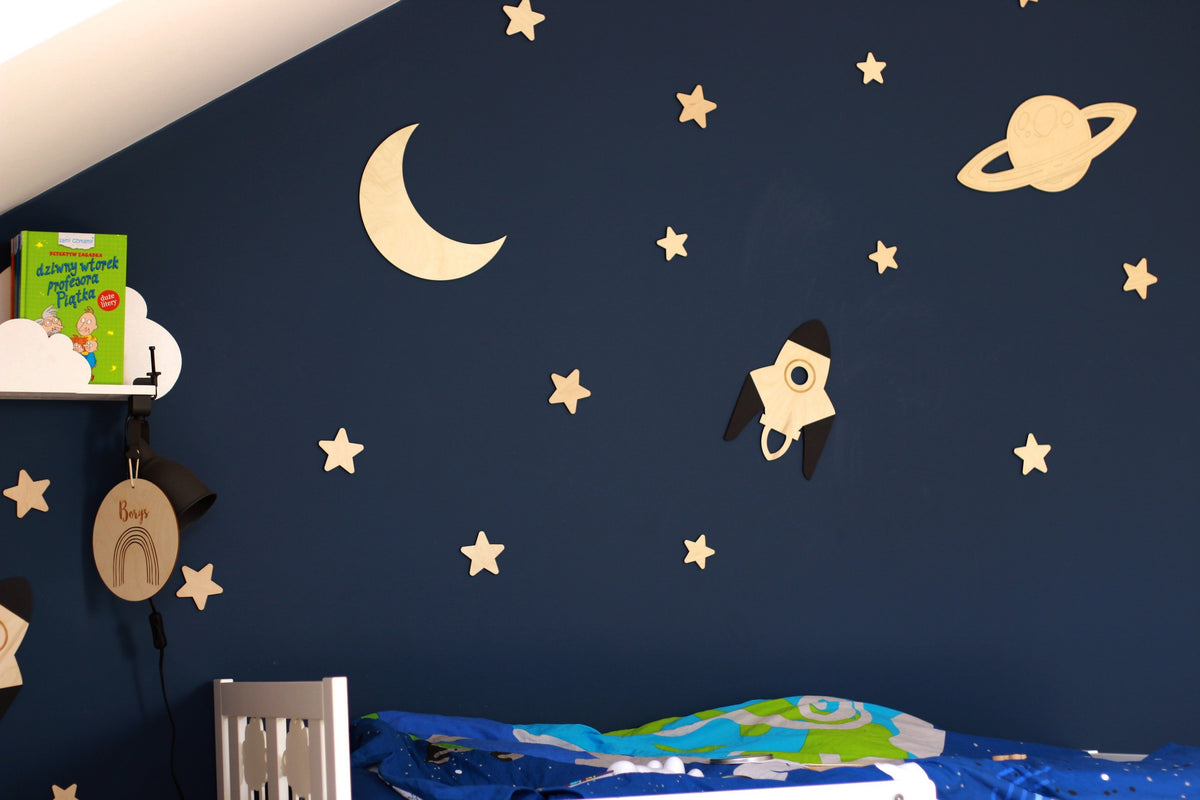 Wanddecoratie kinderkamer – houten maan, Saturnus, raket en sterren – afbeelding 3