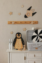 Wanddecoratie kinderkamer – houten maan, Saturnus, raket en sterren – afbeelding 4