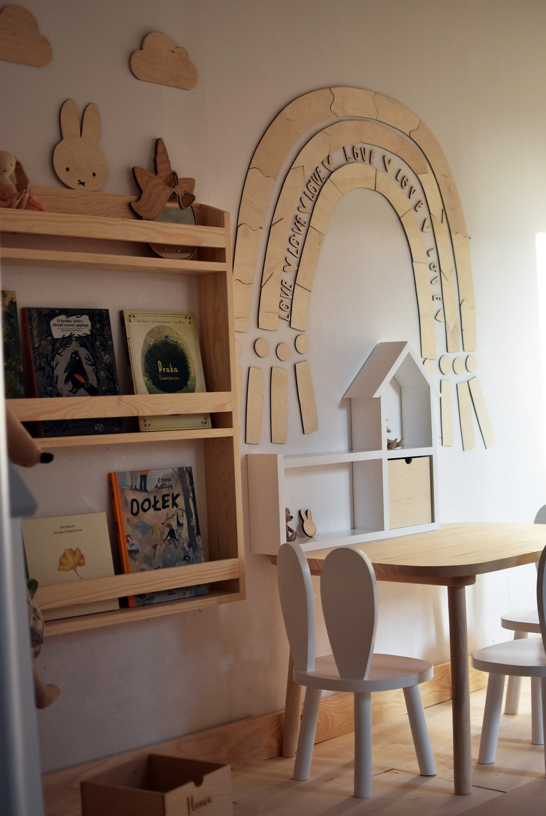 Wanddecoratie kinderkamer – houten regenboog – afbeelding 3