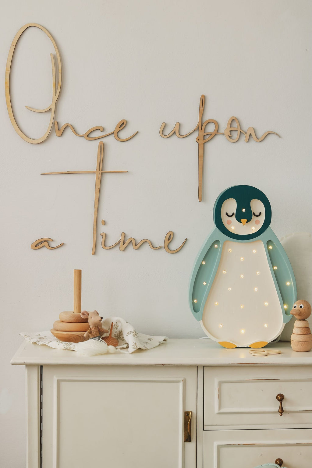 Wanddecoratie kinderkamer – houten tekstbord Once Upon a Time