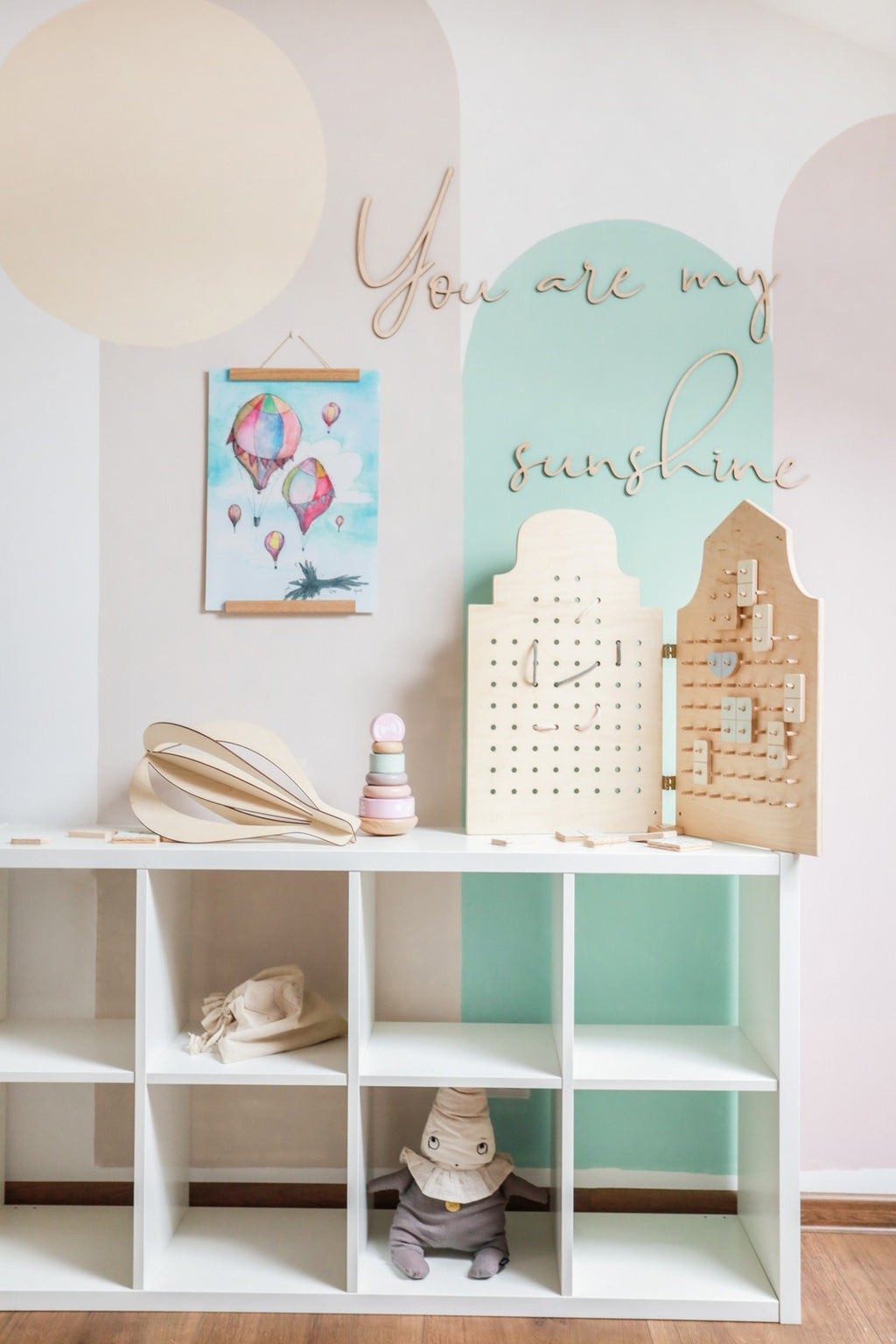 Wanddecoratie kinderkamer – houten tekstbord You Are My Sunshine – afbeelding 2