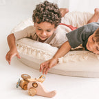 Speelnest rond ecru met kwastjes – afbeelding 4